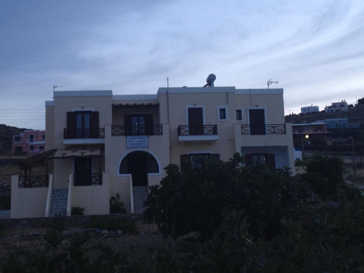Theodorou Hotel Azolimnos Luaran gambar