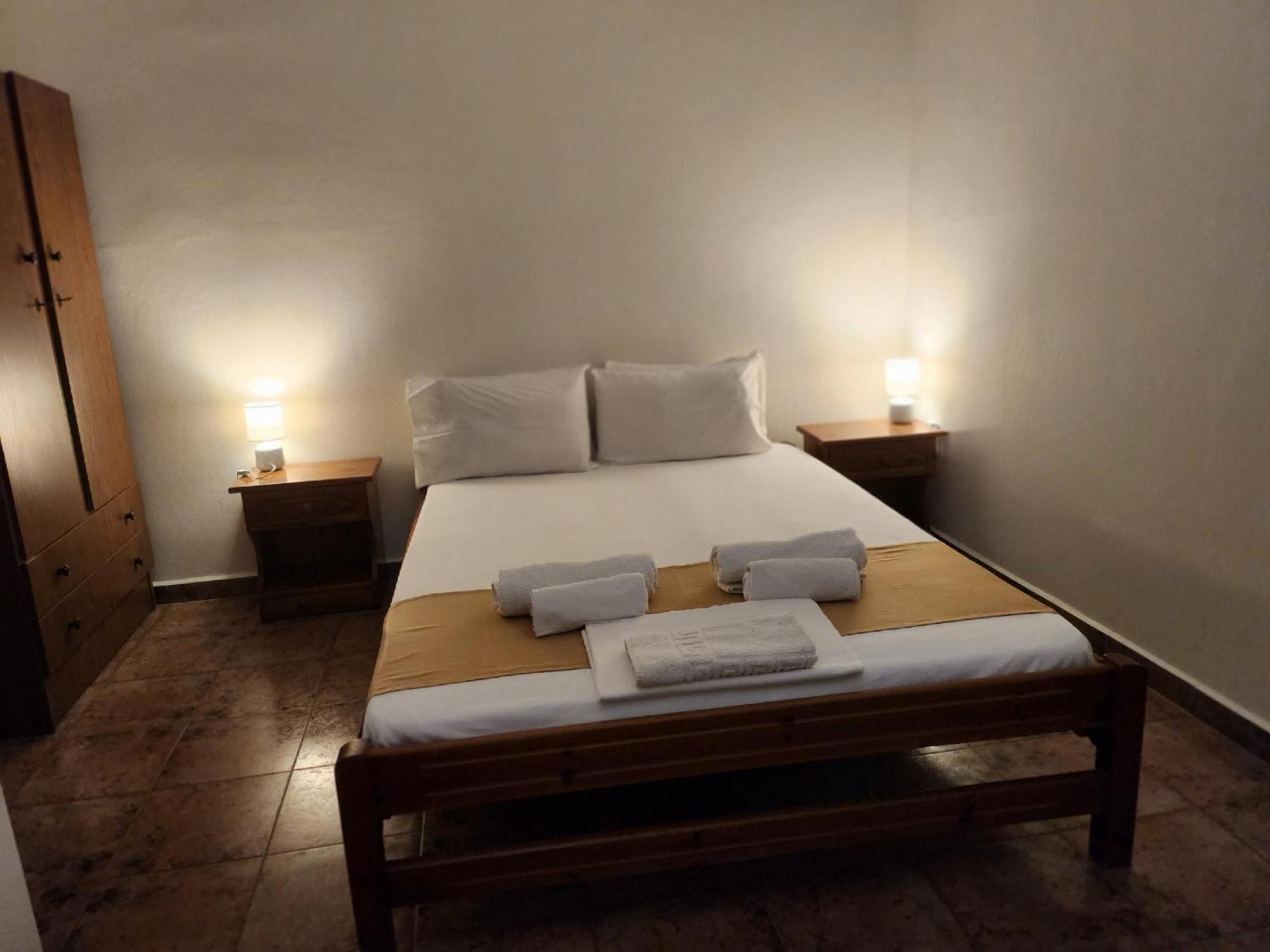 Theodorou Hotel Azolimnos Luaran gambar