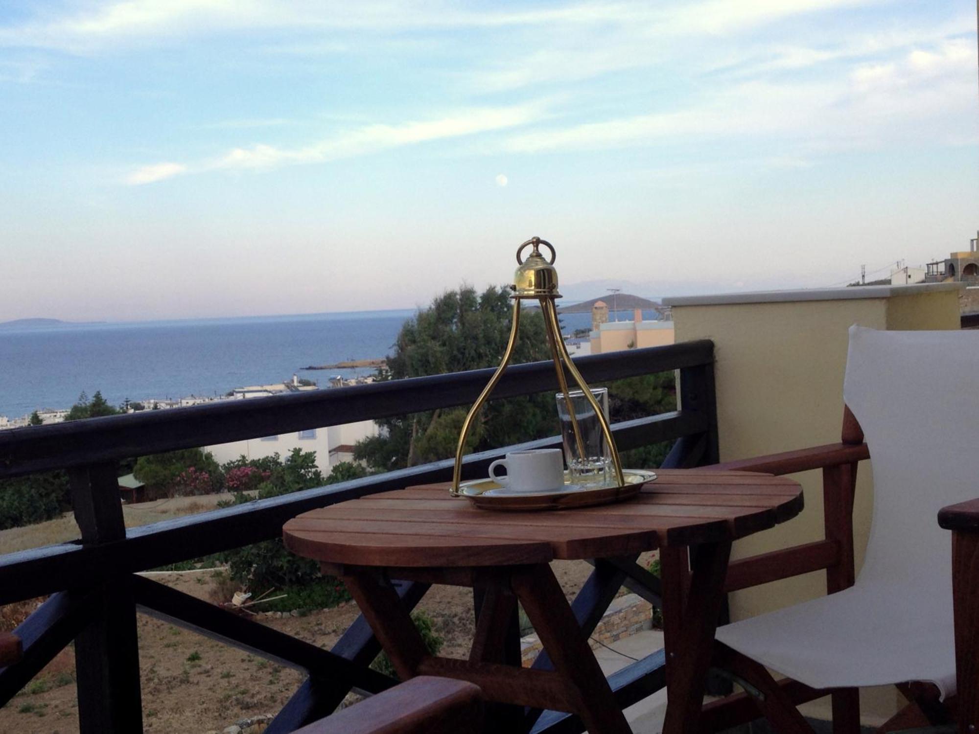 Theodorou Hotel Azolimnos Luaran gambar