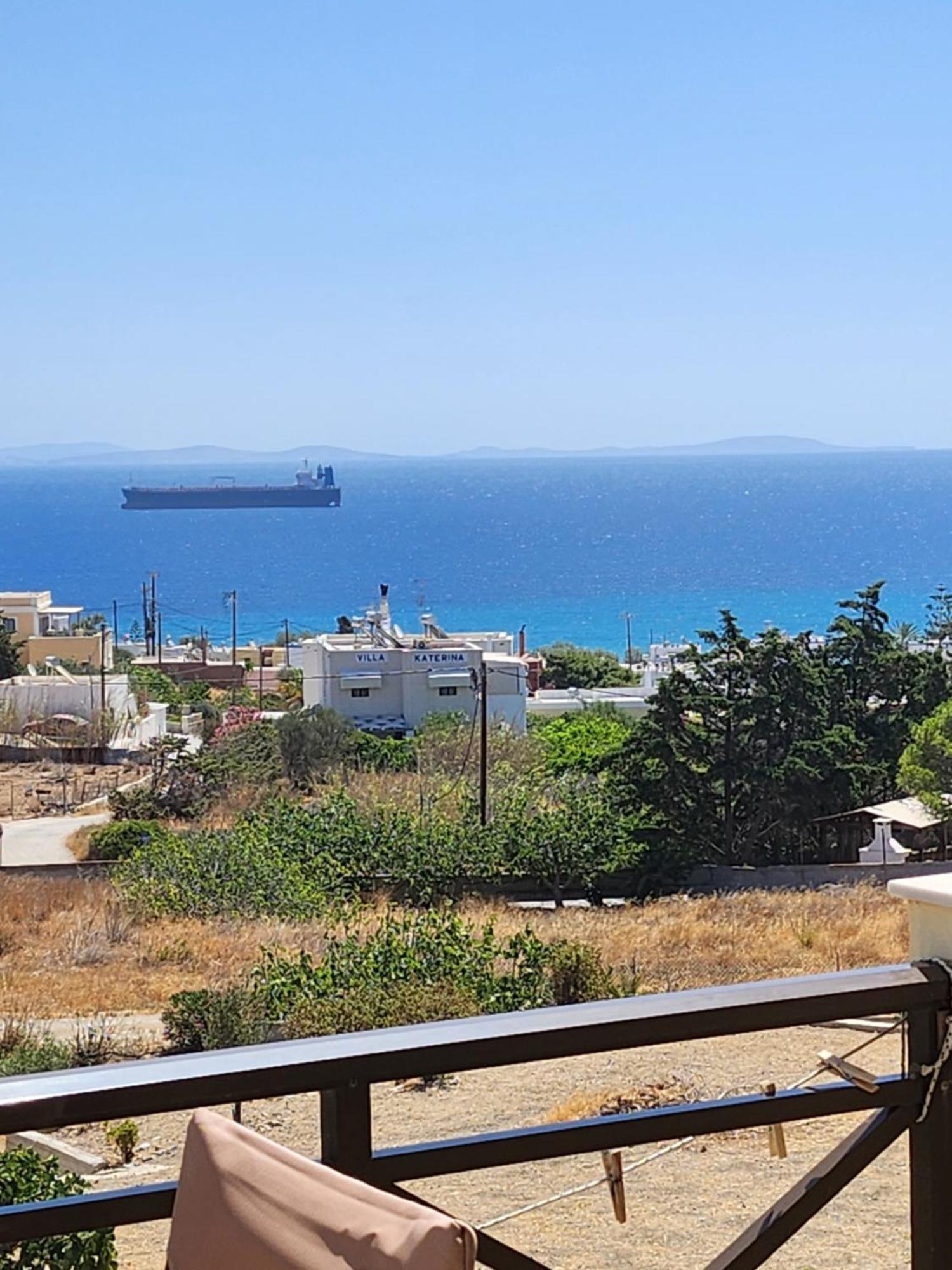 Theodorou Hotel Azolimnos Luaran gambar